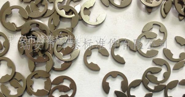 DIN6799不銹鋼卡簧2cr13開口擋圈D7*0.9