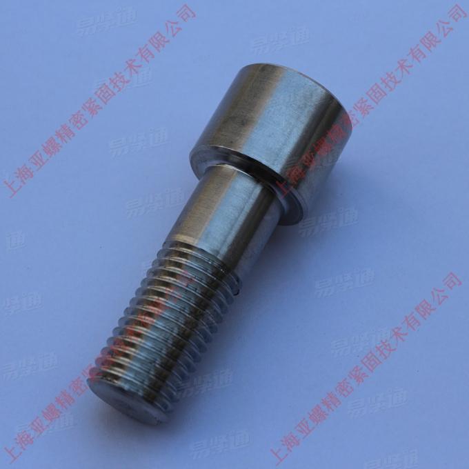 1.4104不锈钢内六角圆柱头螺丝