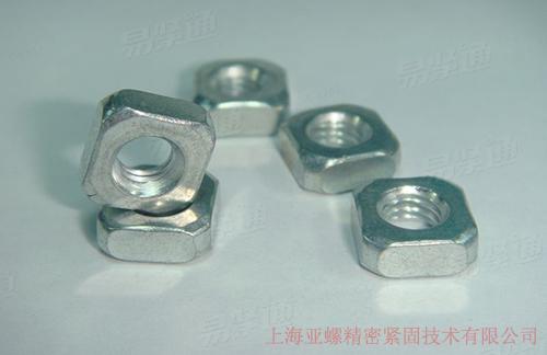 S30403不锈钢方螺母GB39量大从优M5M6M8
