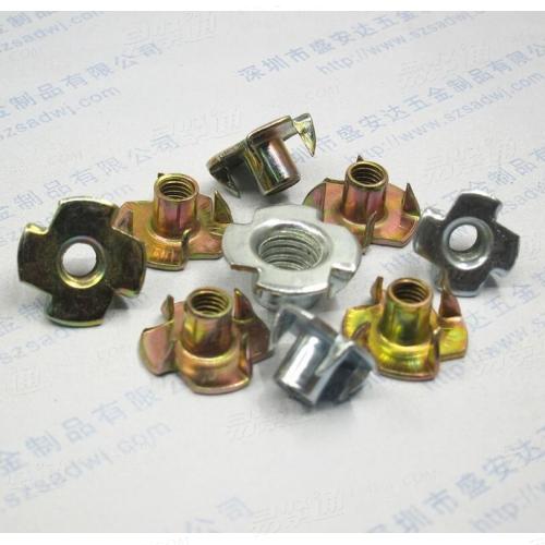 YJT3023四爪螺母 [公制]（DIN1624）