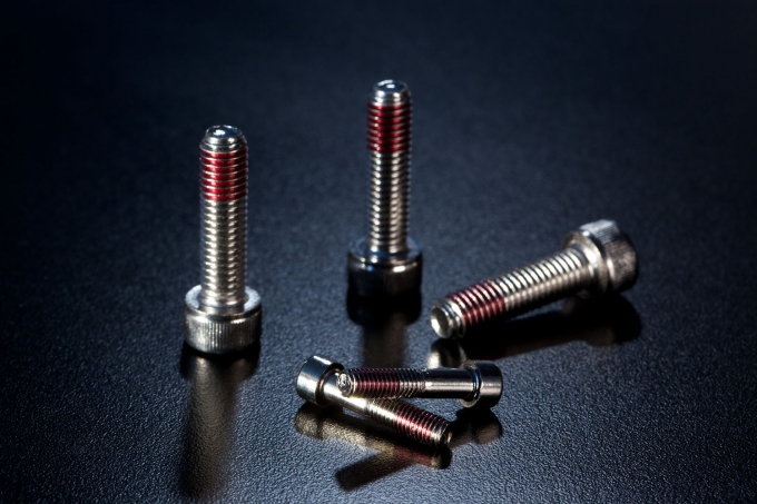 PRECOTE® 19-2 高效能预涂式调整定位化学胶