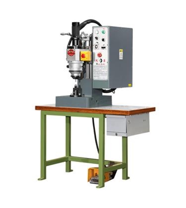 OR10-S伺服徑向旋鉚機(桌上型)