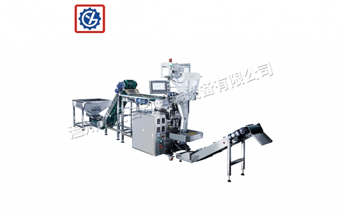 GY-C01 单称式称重包装机